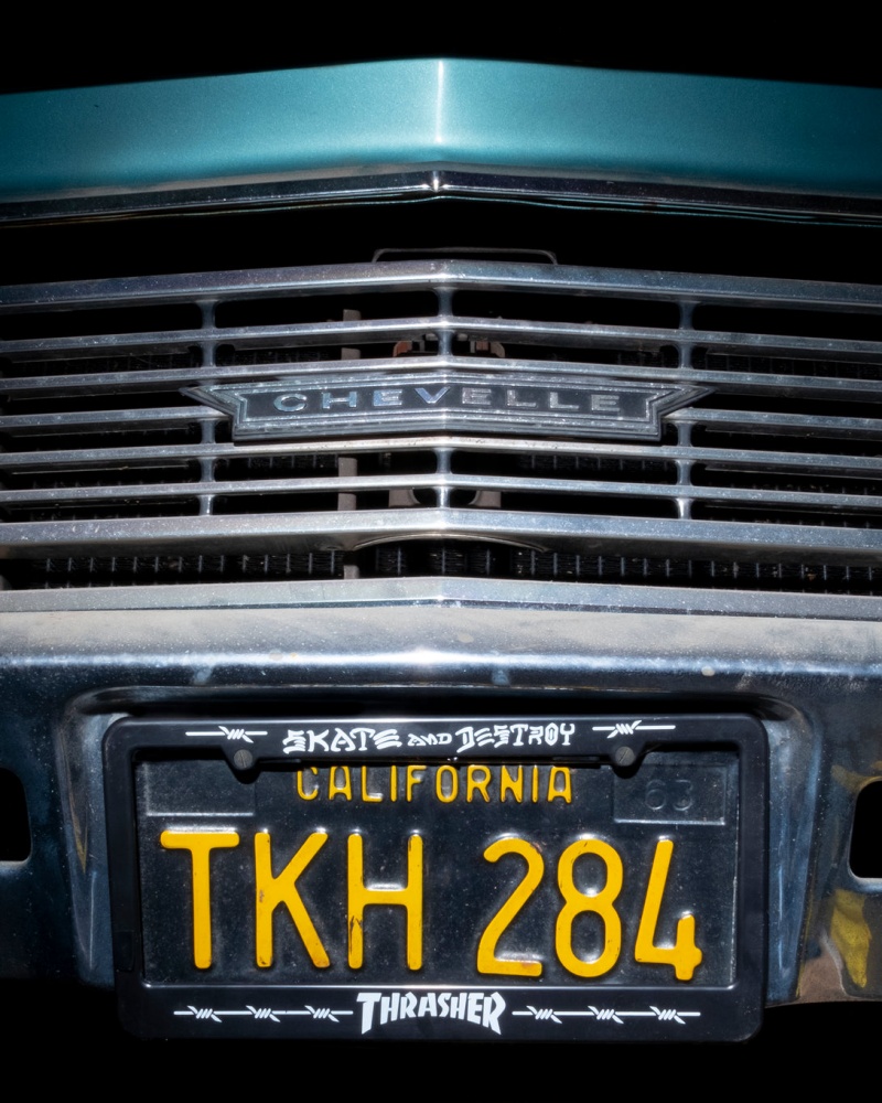 Other Thrasher Magazine Barbed Wire License Plate Cover Negros | YMA-439260